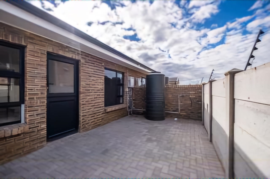 1 Bedroom Property for Sale in C Place Eastern Cape
